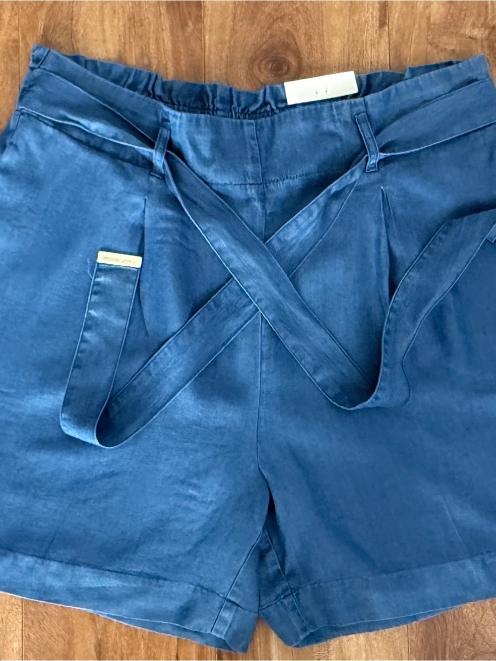 NWT Anne Klein Jeans Paperbag Waist Shorts Blue Size L Belted Pockets MSRP $69